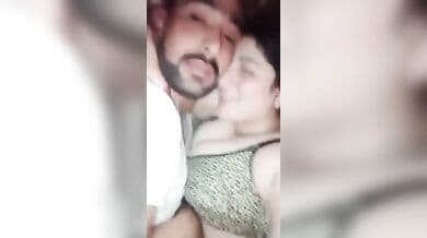 Beautiful wife’s lips kissed and fucked