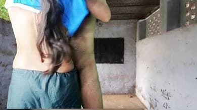 Fucked a girl wearing uniform in a closed village school