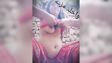 Village Pakistani girl took off her clothes and showed her naked body